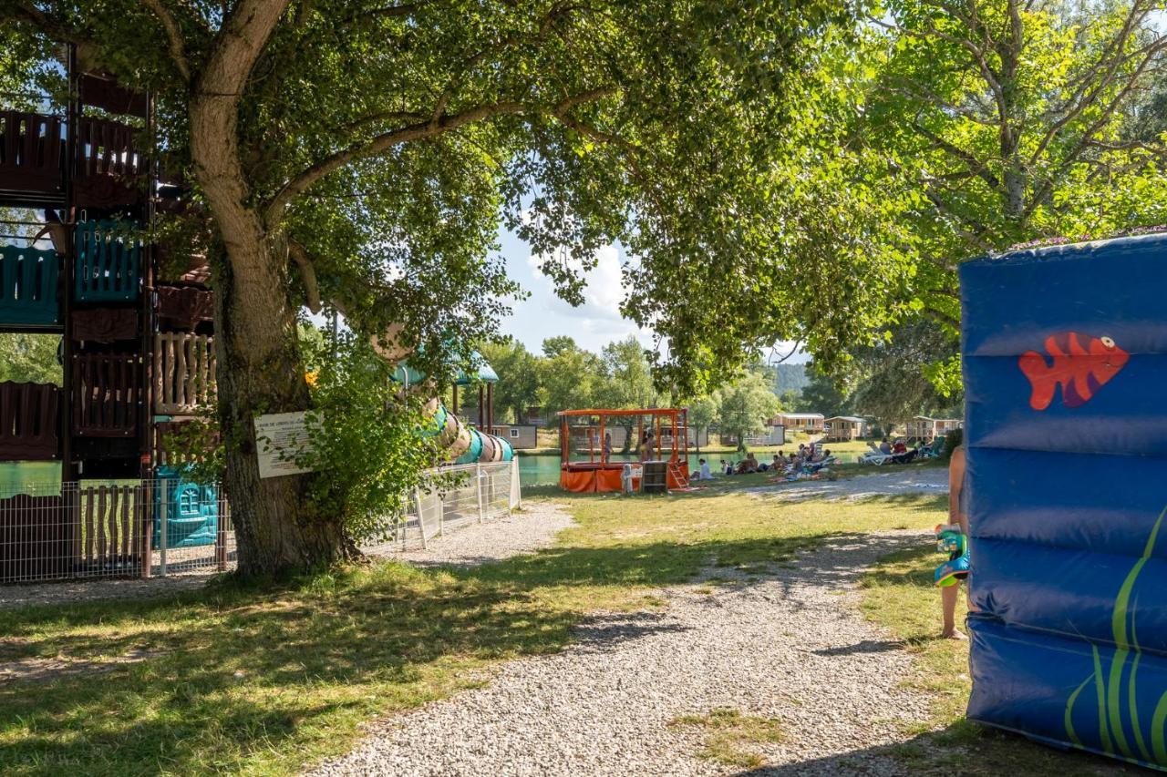 Hotel Camping Le Lac Bleu Châtillon-en-Diois Exterior foto